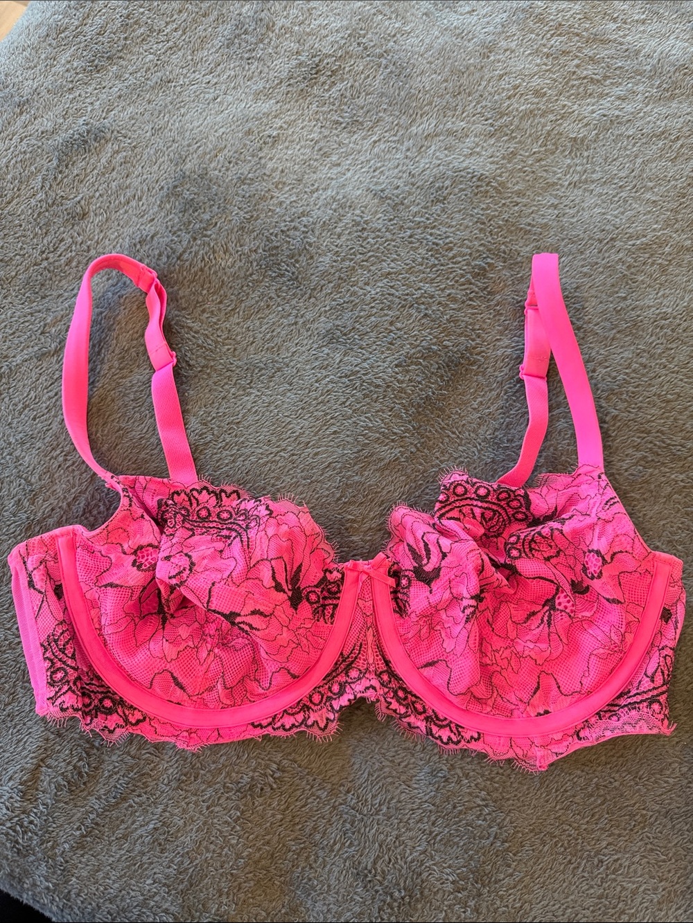 Cacique Neon Pink Lace Underwire Bra